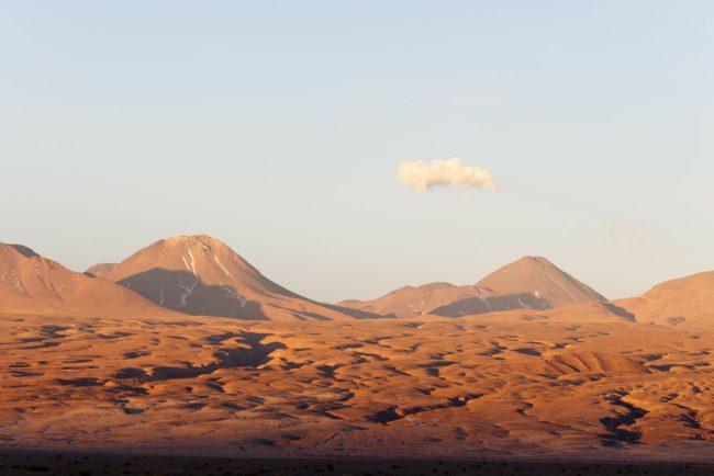 a-nins-in-desertul-atacama,-unul-dintre-cele-mai-aride-locuri-de-pe-pamant.-cum-se-vede-din-satelit