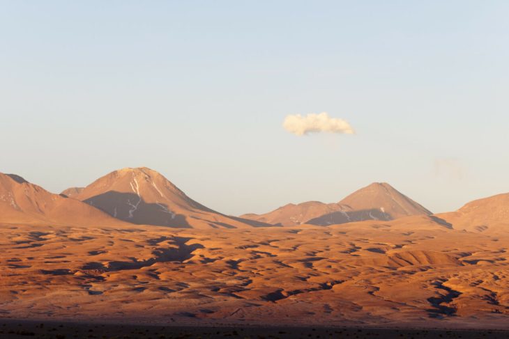 a-nins-in-desertul-atacama,-unul-dintre-cele-mai-aride-locuri-de-pe-pamant.-cum-se-vede-din-satelit