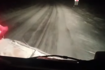 viscolul-loveste-romania:-drumarii-intervin-pe-drumurile-afectate-de-ninsori