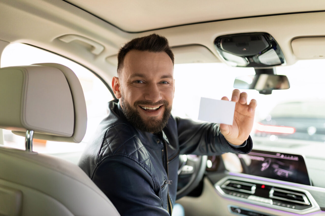 legea-pentru-simplificarea-obtinerii-permisului-de-conducere,-publicata-in-monitorul-oficial.-ce-trebuie-sa-stie-cei-care-dau-sala
