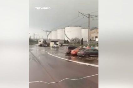scurgere-masiva-de-ulei-de-floarea-soarelui-in-mare-dupa-atacuri-rusesti-la-odesa