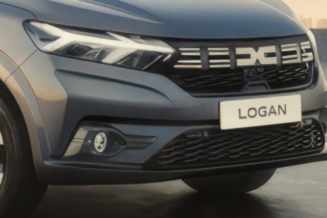 dacia-logan-2026,-disponibila-la-vanzare-in-romania.-care-sunt-preturile-pentru-motorizarile-actualizate,-dar-pentru-varianta-cu-automata