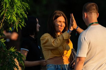 simona-halep,-ce-aparitie-de-craciun,-cu-abdomenul-la-vedere!
