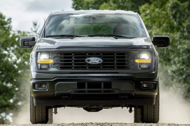 ford-recheama-270.000-de-masini-electrice-si-hibride-in-service-–-modele-afectate-si-care-este-problema