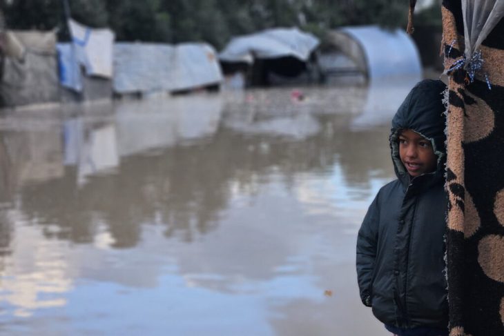 o-furtuna-severa-afecteaza-fasia-gaza-si-agraveaza-situatia-persoanelor-stramutate
