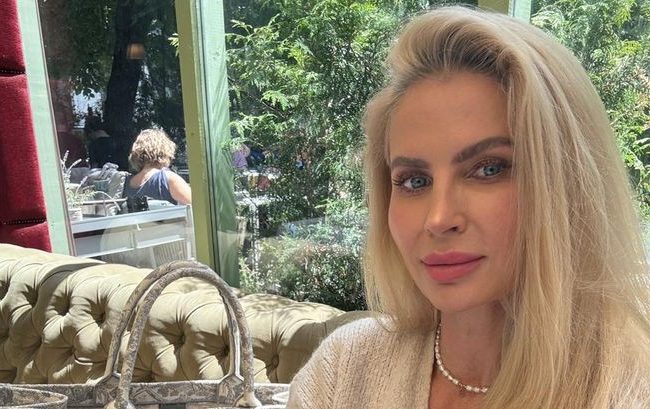 cum-a-ajuns-andreea-banica-sa-nu-mai-faca-parte-din-trupa-exotic.-aveam-lacrimile-siroaie