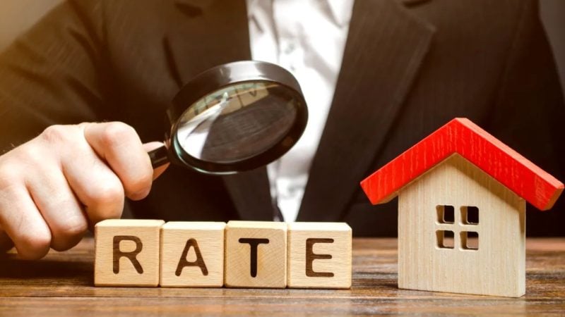 pentru-cine-scad-ratele-la-banci-in-2026:-romanii-care-vor-plati-mai-putini-bani