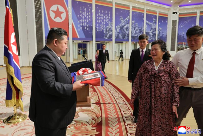 kim-jong-un-a-vizitat-un-memorial-dedicat-soldatilor-nord-coreeni-ucisi-in-razboiul-din-ucraina