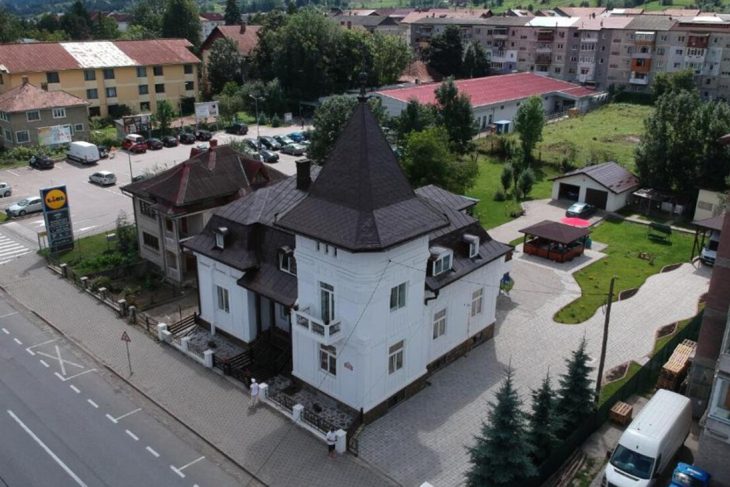orasul-celebru-din-romania-in-care-o-casa-se-vinde-cu-doar-3.500,-acum,-la-inceput-de-2026
