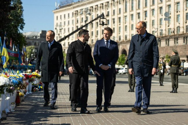 membrii-coalitiei-de-vointa-se-intalnesc-marti-la-paris,-pentru-discutii-privind-planul-de-pace-pentru-ucraina