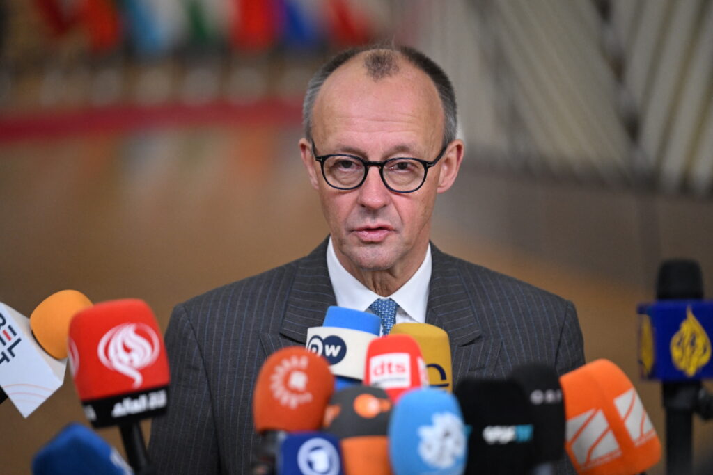 merz-avertizeaza-asupra-unei-situatii-critice-in-unele-sectoare-ale-economiei-germane