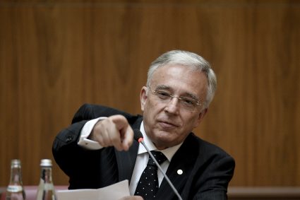 bnr-anunta-ca-rezervele-de-valuta-ale-romaniei-au-scazut-la-sfarsitul-anului-trecut,-dar-sunt-mai-mari-decat-la-finalul-lui-2024