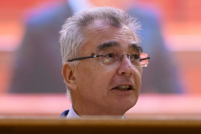 petrisor-peiu-(aur):-ue-risca-o-spirala-a-indatorarii-din-cauza-finantarii-ucrainei-datoria-ar-putea-ajunge-la-1.050-miliarde-de-dolari-in-2027