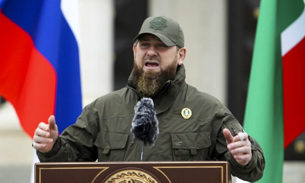zelenski-cere-sua-sa-l-vizeze-pe-kadyrov-pentru-a-pune-presiune-pe-putin