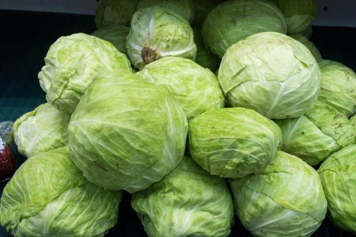 cum-depozitau-bunicii-varza-iarna-ca-sa-nu-se-strice-luni-intregi