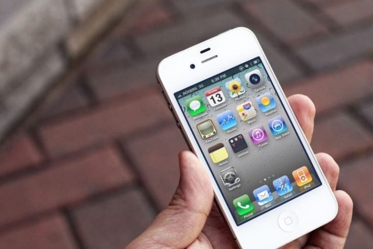 iphone-4-revine-ca-digicam-pe-tiktok,-dar-europenii-sunt-avertizati-despre-riscuri-de-confidentialitate