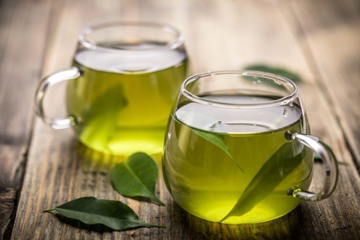in-ce-moment-al-zilei-se-poate-consuma-ceai-verde-pentru-a-slabi.-ce-spune-un-medic-si-cum-poate-fi-transformata-grasimea-intr-o-sursa-de-energie