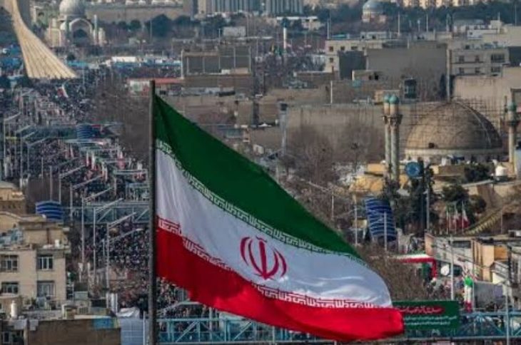 protestele-continua-in-iran.-manifestantii-cer-sfarsitul-republicii-islamice
