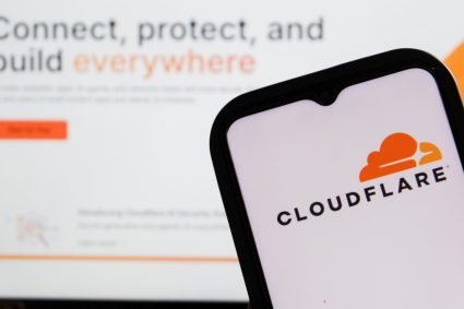 cloudflare-ameninta-ca-isi-retrage-finantarea-pentru-jocurile-olimpice-din-italia-dupa-ce-a-fost-amendata-in-cizma-cu-14000.000-de-euro