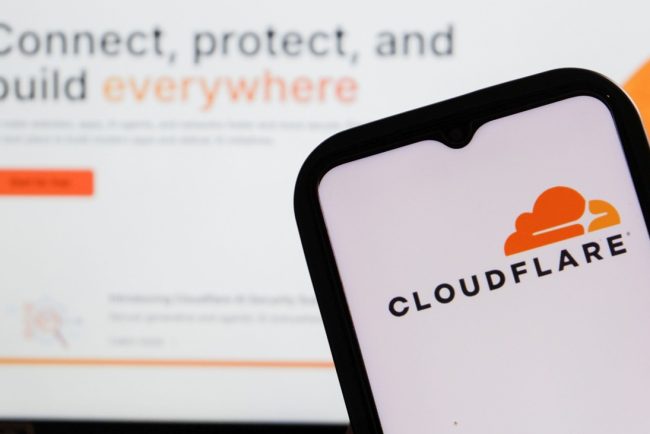 cloudflare-ameninta-ca-isi-retrage-finantarea-pentru-jocurile-olimpice-din-italia-dupa-ce-a-fost-amendata-in-cizma-cu-14000.000-de-euro