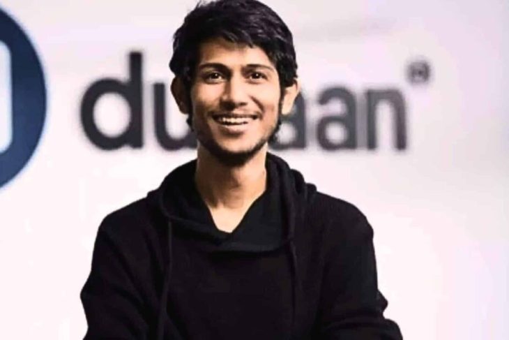 ce-efecte-a-avut-decizia-unui-startup-indian-de-a-inlocui-90%-din-angajati-cu-inteligenta-artificiala