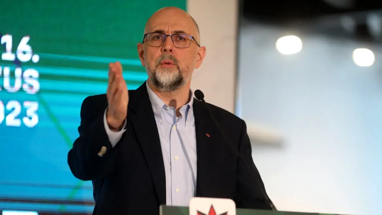 kelemen-hunor-critica-dur-decizia-usr-si-a-lui-nicusor-dan:-acordul-cu-mercosur-nu-a-fost-discutat-in-coalitie,-e-inacceptabil.-acordul-nu-trebuia-aprobat-acum