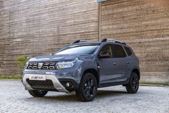 dacia-si-bucsele:-care-cedeaza-primele-pe-drumuri-proaste-si-ce-zgomote-fac