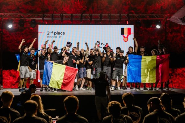 studentii-din-brasov,-campioni-europeni-la-formula-student-cu-o-masina-de-curse-construita-de-ei.-coordonatorul-echipei-explica,-in-exclusivitate-pentru-gandul,-cum-a-fost-posibila-performanta
