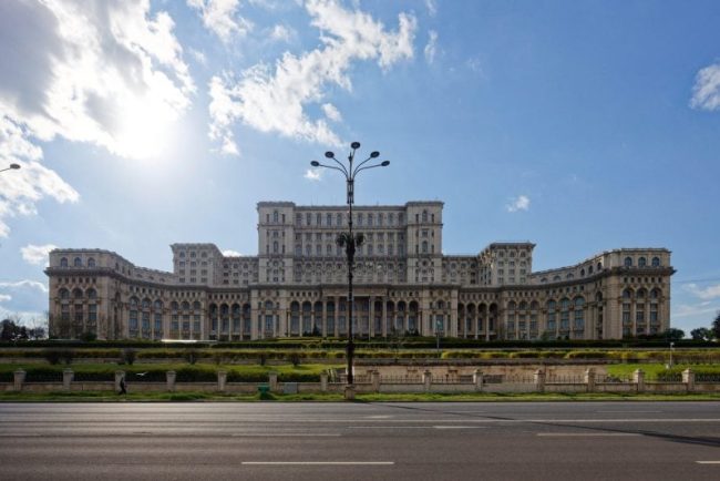 palatul-parlamentului,-fara-apa-de-miercuri-dimineata