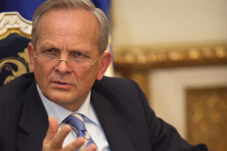 theodor-stolojan:-„romania-nu-a-fost-in-stare-sa-indeplineasca-proiectele-la-care-s-a-angajat”