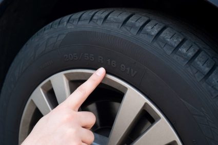 dacia-si-anvelopele-all-season:-cand-sunt-o-idee-buna-si-cand-devin-compromis-periculos