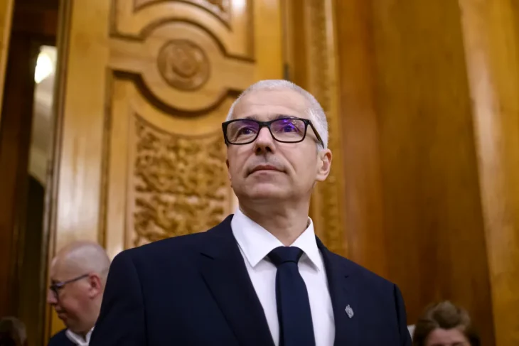 teza-de-doctorat-a-ministrului-radu-marinescu-va-fi-analizata-de-comisia-de-etica-a-universitatii-din-craiova