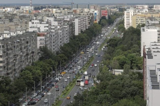 cele-mai-urate-bulevarde-si-strazi-din-capitala,-conform-bucurestenilor.-„trist-cat-potential-s-a-aruncat-la-gunoi”