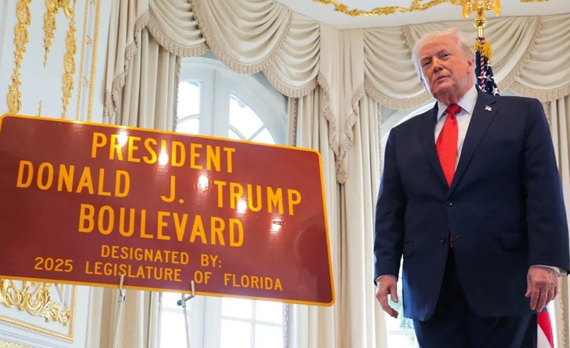 cultul-personalitatii-ia-amploare-in-sua-bulevardul-donald-j.-trump-a-fost-inaugurat-chiar-de-insusi-liderul-suprem-de-la-casa-alba