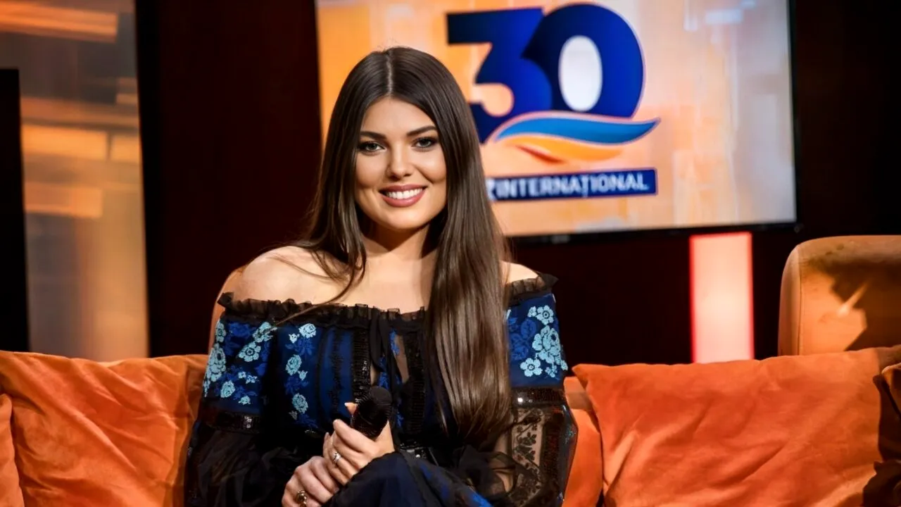 paula-seling,-in-centrul-unui-scandal-diplomatic.-artista-a-facut-un-gest-care-a-starnit-un-val-de-critici