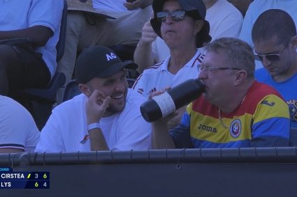 camerele-tv-au-insistat-asupra-unui-spectator-roman-la-meciul-soranei-cirstea-de-la-australian-open