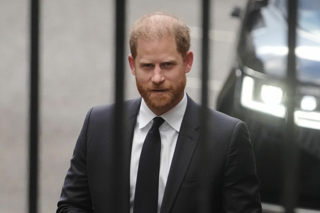 printul-harry-va-depune-marturie-mai-devreme-intr-un-proces-de-amploare-impotriva-editorului-daily-mail