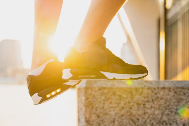 nike-lanseaza-prima-incaltaminte-bazata-pe-neurostiinta-pentru-a-ajuta-sportivii-sa-se-simta-calmi-si-concentrati.-cand-ajunge-in-romania