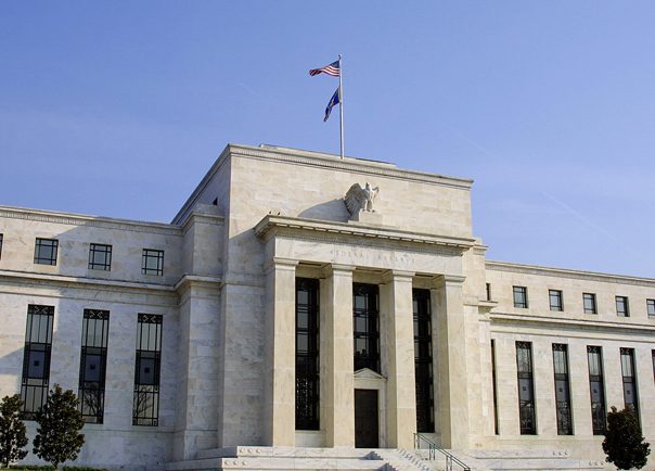 trump-spune-ca-ar-putea-ramane-cu-un-singur-candidat-pentru-functia-de-presedinte-al-fed