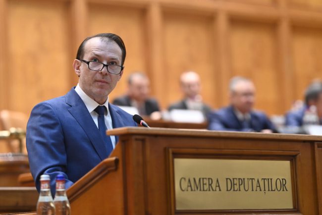 un-fost-prim-ministru-arunca-bomba:-guvernul-trebuie-sa-concedieze-170.000-de-oameni,-daca-vrea-sa-scada-cheltuielile-cu-salariile-cu-10%,-fara-taieri