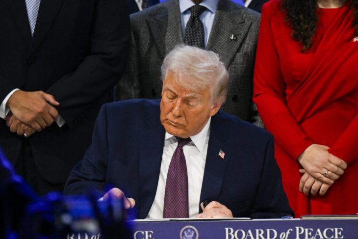 criza-groenlanda-escaladeaza:-trump-ameninta-europa-cu-masuri-de-retorsiune