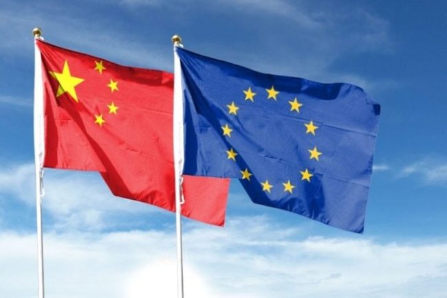 europa-risca-sa-piarda-cursa-inteligentei-artificiale-fara-investitii-strategice,-avertizeaza-un-fost-lider-google