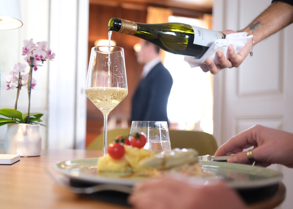 comisia-europeana-preconizeaza-o-scadere-a-consumului-de-vin