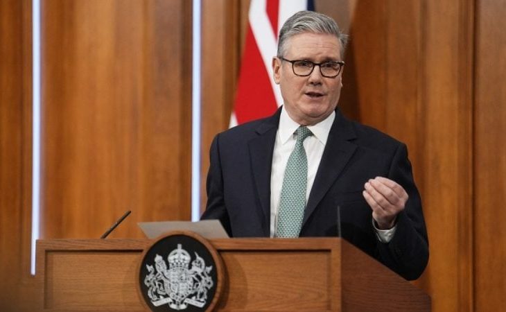 fara-precedent,-premierul-britanic,-keir-starmer,-ii-cere-lui-trump-sa-si-ceara-scuze-public