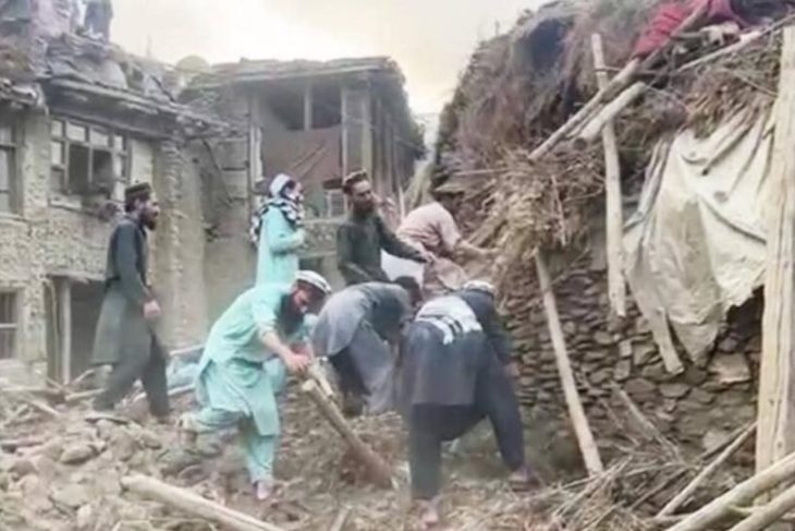 ninsoarea-si-ploile-abundente-au-ucis-61-de-persoane-in-trei-zile-in-afganistan