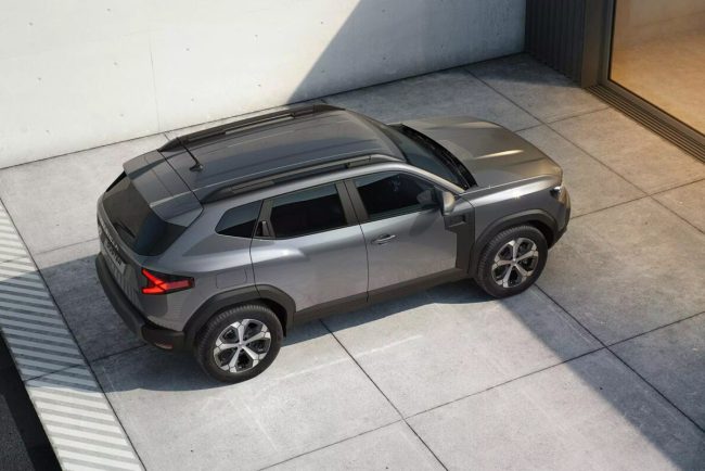 francezii-au-testat-o-dacia-duster-hybrid-ce-verdict-au-dat-dupa-ce-au-condus-o-3.000-de-kilometri-in-toate-conditiile
