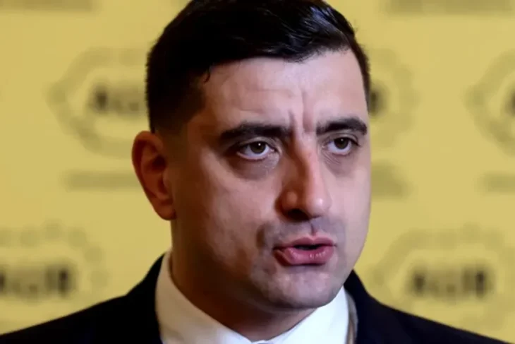 nu-vor-sa-auda-vocea-romanilor.-george-simion,-despre-huiduielile-la-adresa-lui-nicusor-dan-la-focsani-si-iasi