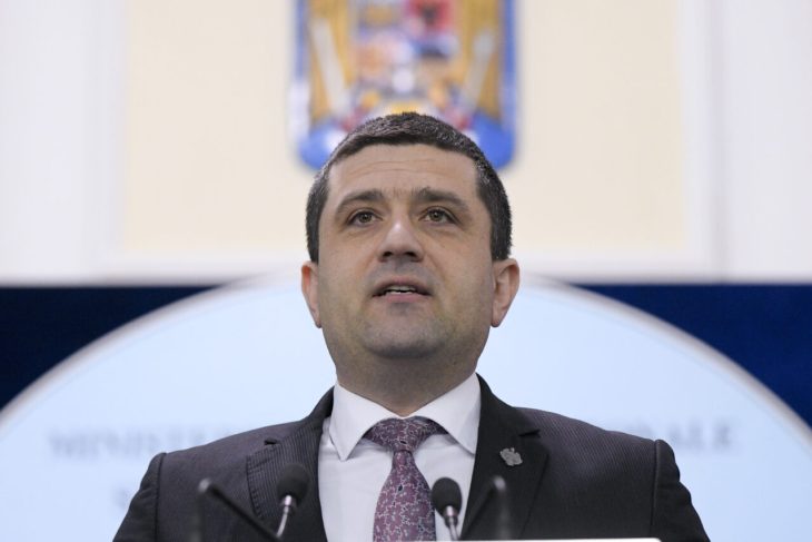 miruta-isi-pune-cenusa-in-cap-in-scandalul-„ceausescu-patriot”.-„admit-ca-puteam-sa-incadrez-si-sa-nuantez-mult-mai-bine”