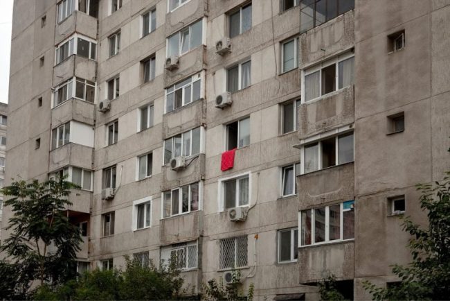 ce-salariu-incaseaza-un-administrator-de-bloc-in-2026