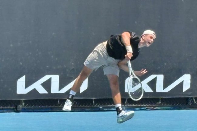 cine-este-matei-todoran,-noul-fenomen-din-tenisul-masculin-romanesc!-este-mentorat-de-fostul-antrenor-al-lui-roger-federer